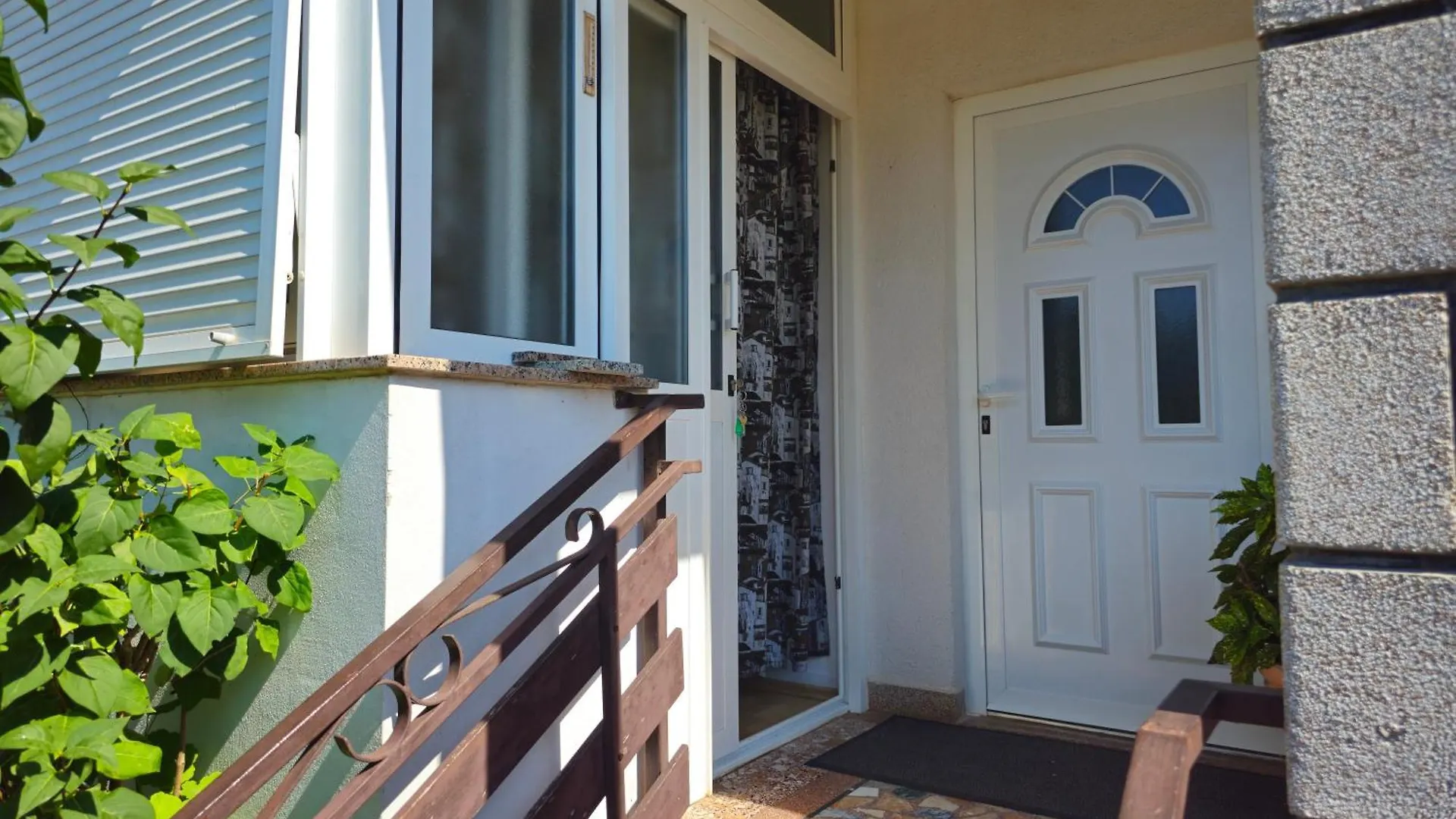 شقة Apartmani Hereditas زادار